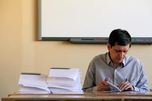 Secure document shredding services for schools, colleges, and universities – Secure Shredding & Recycling